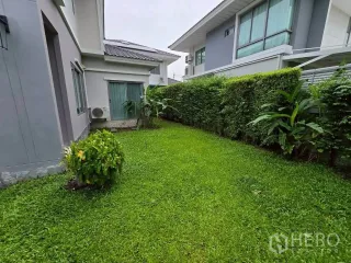 For rent and for sale 4 bedrooms house in Lat Krabang, Bangkok