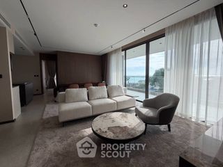 For rent 3 bedrooms condo in Na Jomtien, Pattaya
