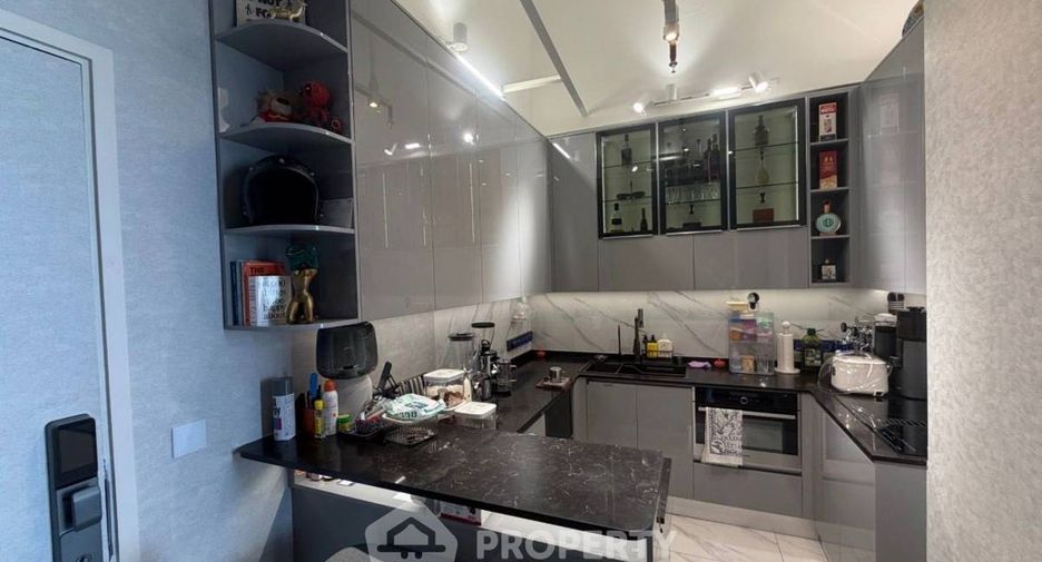Wohnung zur Miete mit 3 Zimmer in Watthana, Bangkok