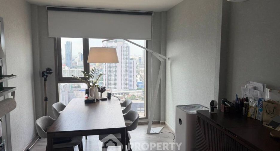 Wohnung zur Miete mit 3 Zimmer in Watthana, Bangkok