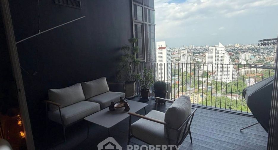 Wohnung zur Miete mit 3 Zimmer in Watthana, Bangkok