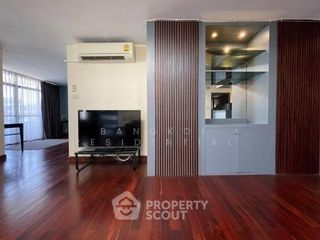 À louer 2 chambres condo à Watthana, Bangkok