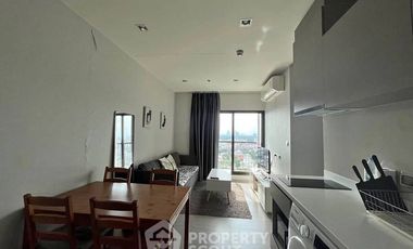 For rent 2 ベッドルーム condo in Phra Khanong, Bangkok