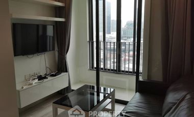 Condo en alquiler de 2 habitaciones en Huai Khwang, Bangkok