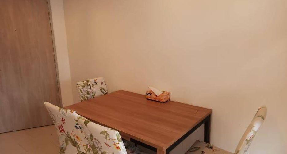 Condo en alquiler de 2 habitaciones en Huai Khwang, Bangkok