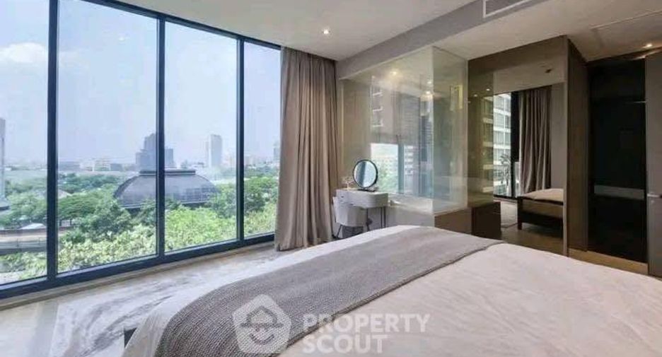 For rent 2 bedrooms condo in Khlong Toei, Bangkok
