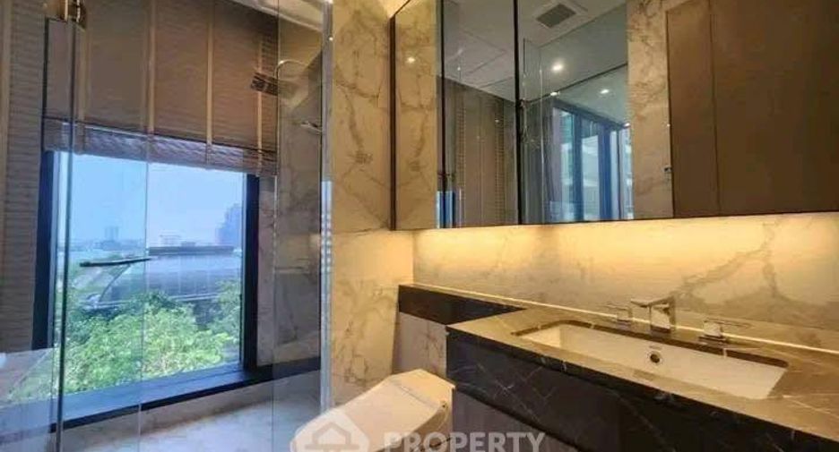 For rent 2 bedrooms condo in Khlong Toei, Bangkok