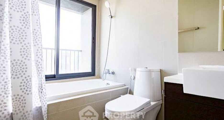 Condo en alquiler de 1 habitaciones en Khlong Toei, Bangkok