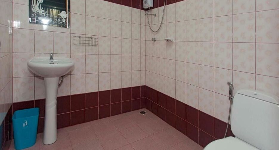 Продажа 14 спальни отель в Банг Ламунг, Чонбури
