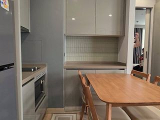 À louer et à vendre 1 chambre condo à Bang Rak, Bangkok