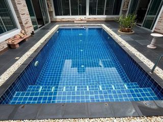 Villa en venta de 4 habitaciones en Bang Lamung, Chonburi