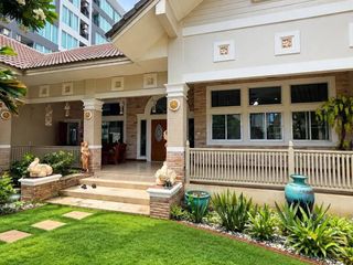 Villa en venta de 4 habitaciones en Bang Lamung, Chonburi