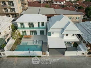 Продажа 7 спальни вилла в Банг Ламунг, Чонбури