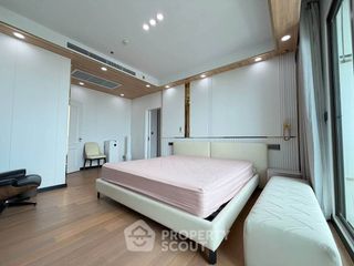 Condo en venta de 4 habitaciones en Watthana, Bangkok