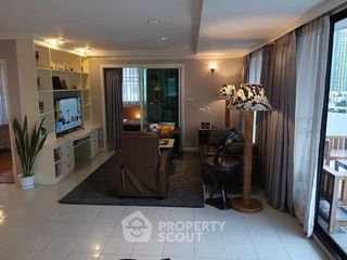 À vendre 2 chambres condo à Watthana, Bangkok