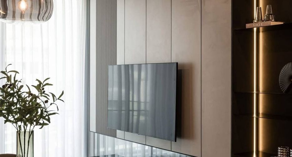 For rent and for sale 2 bedrooms condo in Khlong Toei, Bangkok