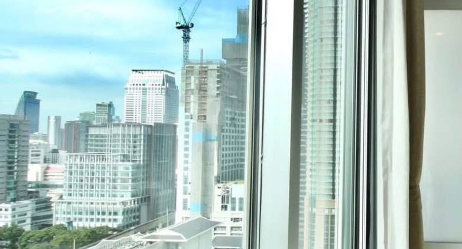 For rent and for sale 2 bedrooms condo in Pathum Wan, Bangkok