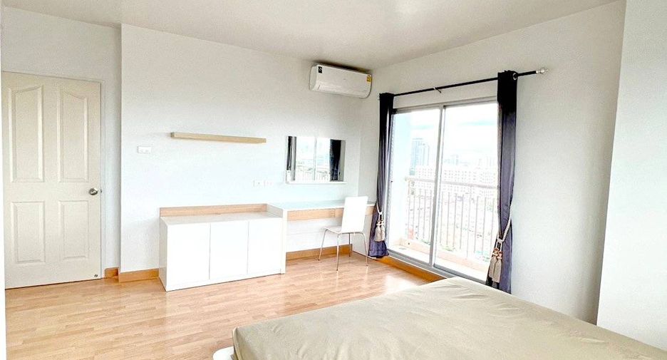 For sale 2 ベッドルーム condo in Bang Phlat, Bangkok