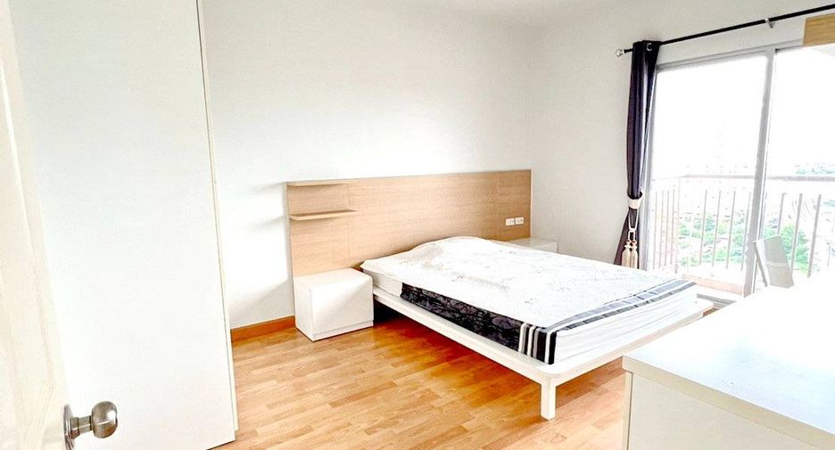 For sale 2 ベッドルーム condo in Bang Phlat, Bangkok