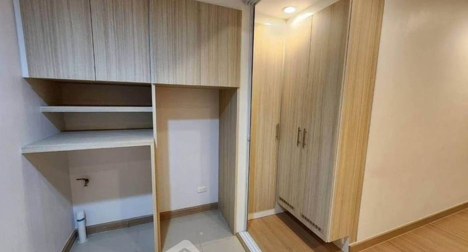 出售 1 卧室 公寓 在 Yan Nawa, 曼谷