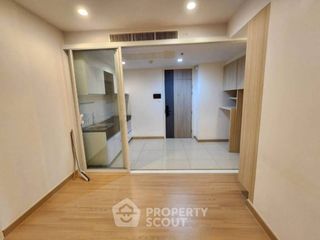 Condo en venta de 1 habitaciones en Yan Nawa, Bangkok