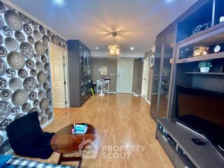 For sale 2 bedrooms condo in Phaya Thai, Bangkok
