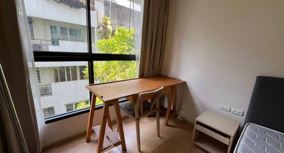 À vendre 1 chambre condo à Khlong Toei, Bangkok