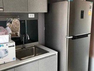 For sale 2 ベッドルーム condo in Yan Nawa, Bangkok
