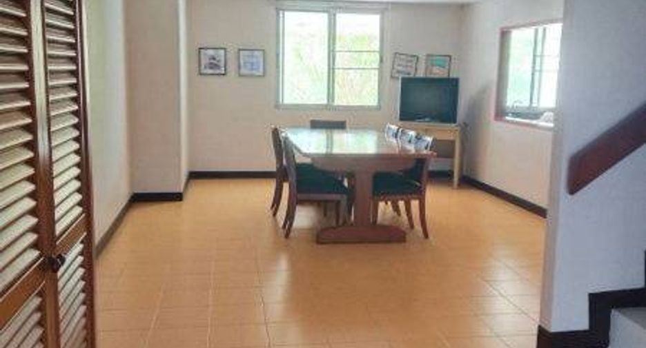 For rent and for sale 2 bedrooms condo in Si Racha, Chonburi