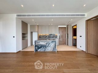 For sale 2 ベッドルーム condo in Phaya Thai, Bangkok
