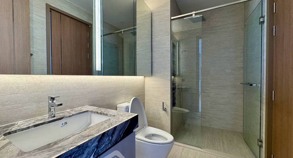 For sale 2 ベッドルーム condo in Phaya Thai, Bangkok
