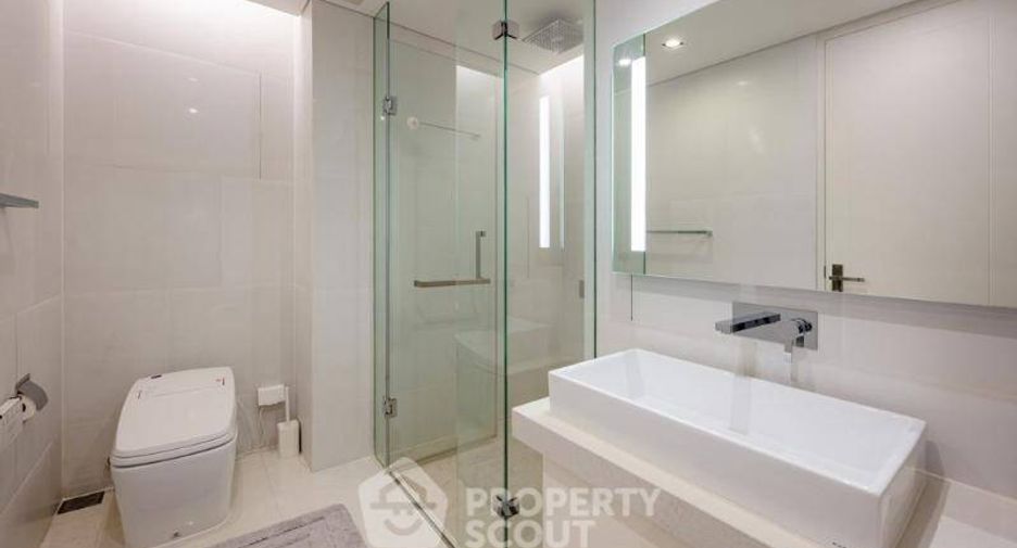 For sale 2 bedrooms condo in Sathon, Bangkok