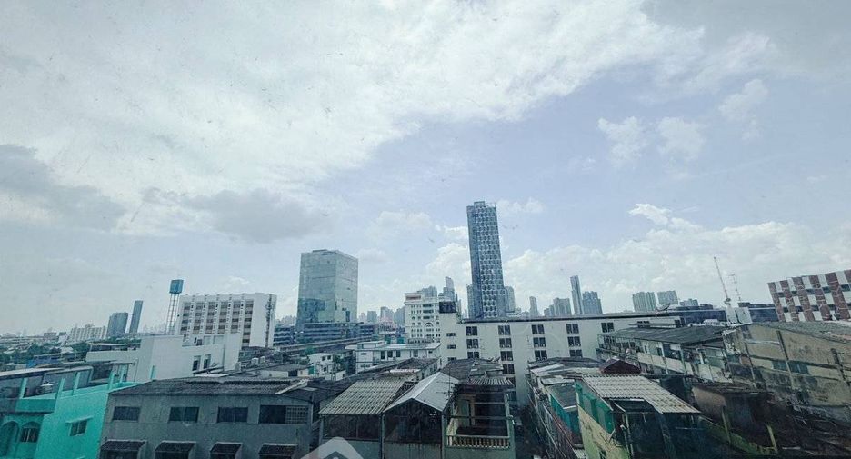 For sale 1 bed condo in Phra Khanong, Bangkok