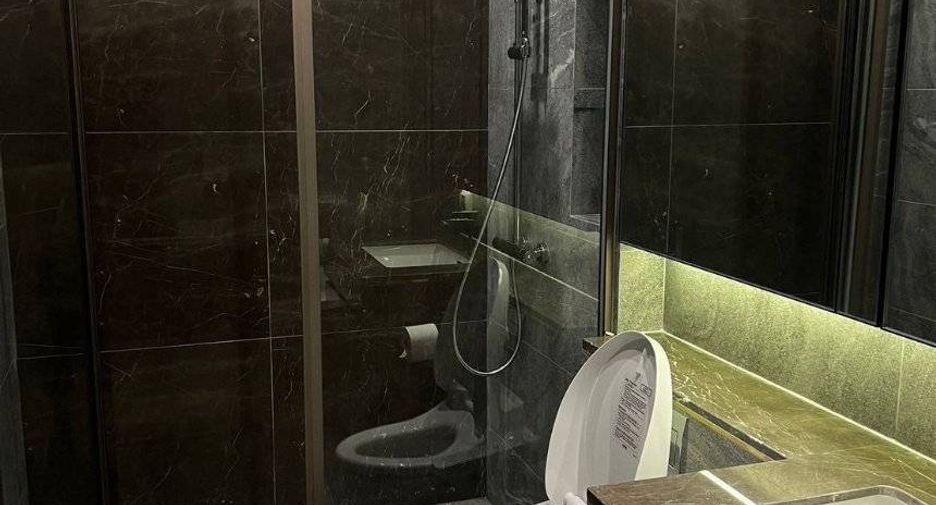 À vendre 1 chambre condo à Khlong Toei, Bangkok