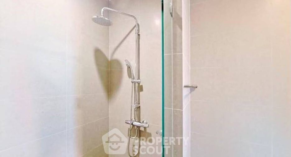 À vendre 1 chambre condo à Pathum Wan, Bangkok