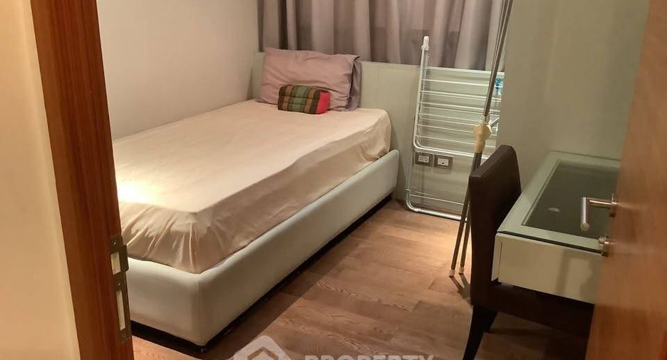 For sale 2 bedrooms condo in Khlong Toei, Bangkok