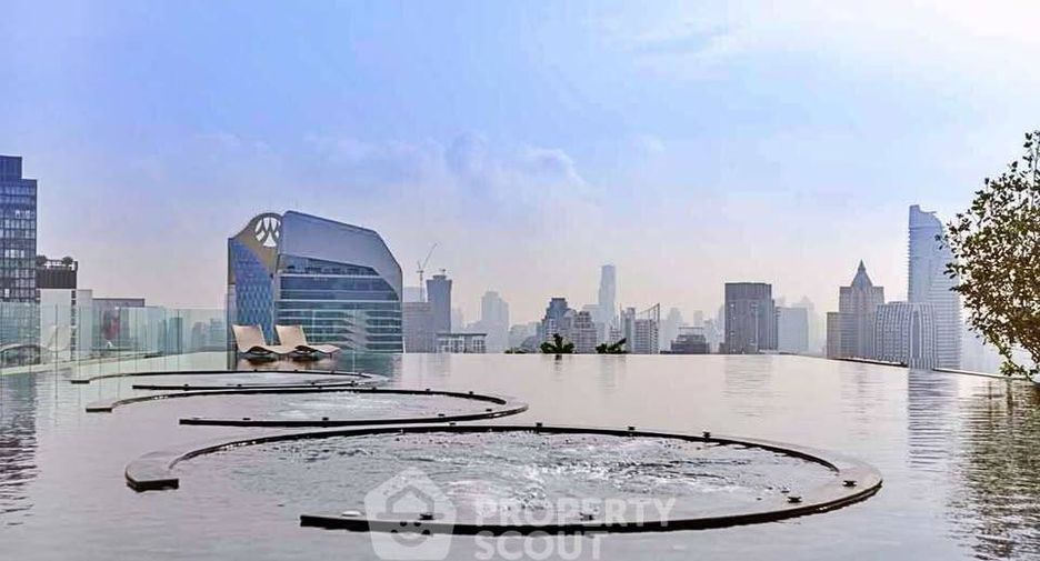 For sale 1 bed condo in Pathum Wan, Bangkok