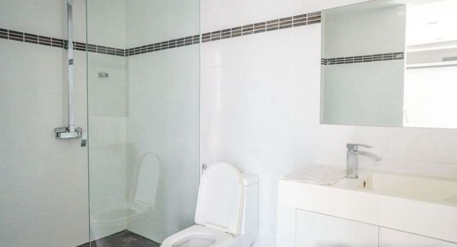 Condo en venta de 2 habitaciones en Bang Lamung, Chonburi