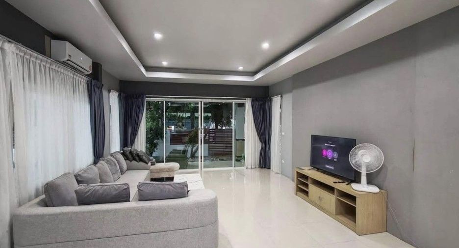 Продажа 3 спальни вилла в Huay Yai, Паттайя