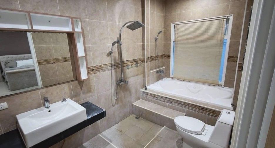 Продажа 3 спальни вилла в Huay Yai, Паттайя