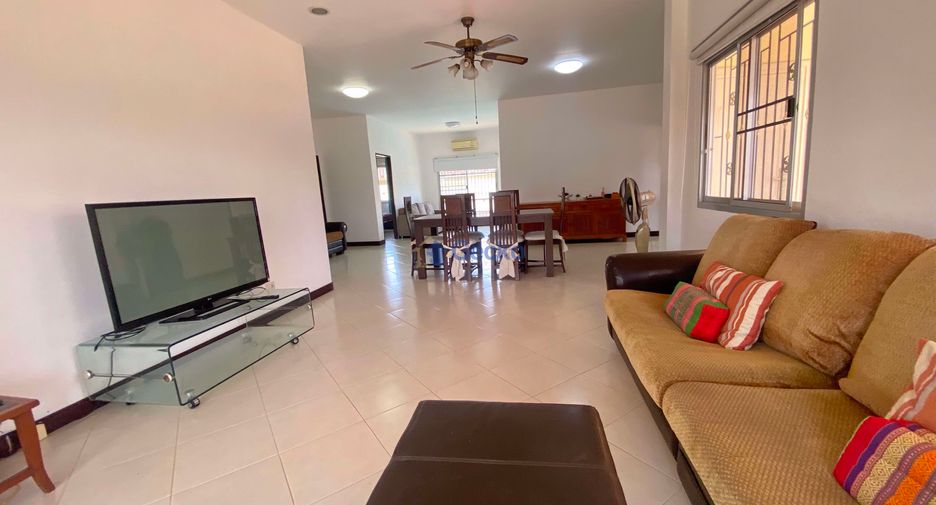 For sale 3 bedrooms house in Bang Lamung, Chonburi