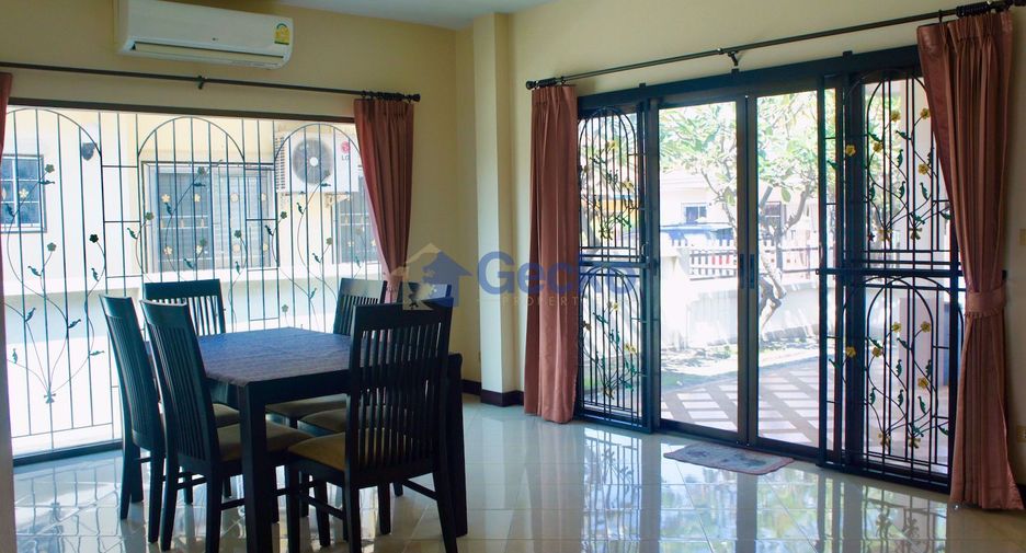 À vendre 3 chambres maison à Bang Lamung, Chonburi