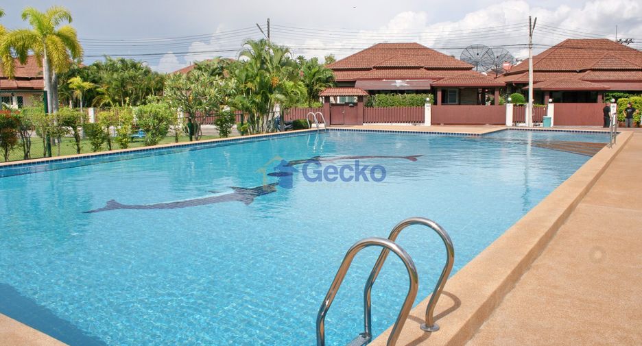 Casa en alquiler de 2 habitaciones en Bang Lamung, Chonburi