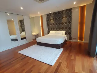 Wohnung zur Miete mit 3 Zimmer in Bang Kapi, Bangkok