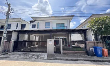出租 3 卧室 独立屋 在 Suan Luang, 曼谷