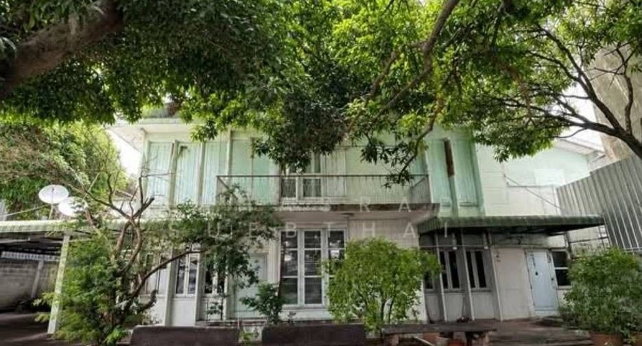 For sale 7 bedrooms house in Din Daeng, Bangkok