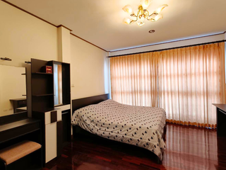 Casa en venta de 4 habitaciones en Mueang Samut Prakan, Samut Prakan