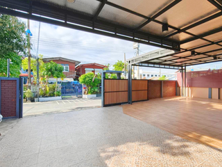 Casa en venta de 4 habitaciones en Mueang Samut Prakan, Samut Prakan