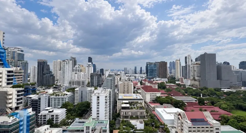 À vendre 3 chambres condo à Watthana, Bangkok