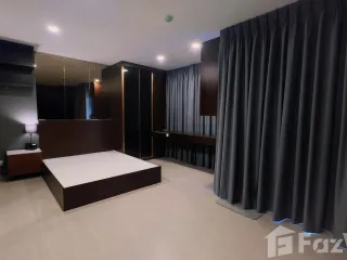For sale 1 bed condo in Suan Luang, Bangkok